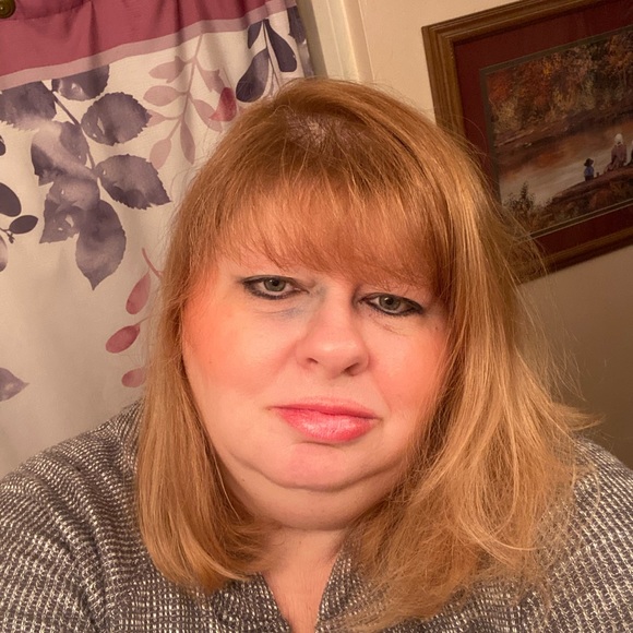 Meet your Posher, Tammy - Picture 1 of 1